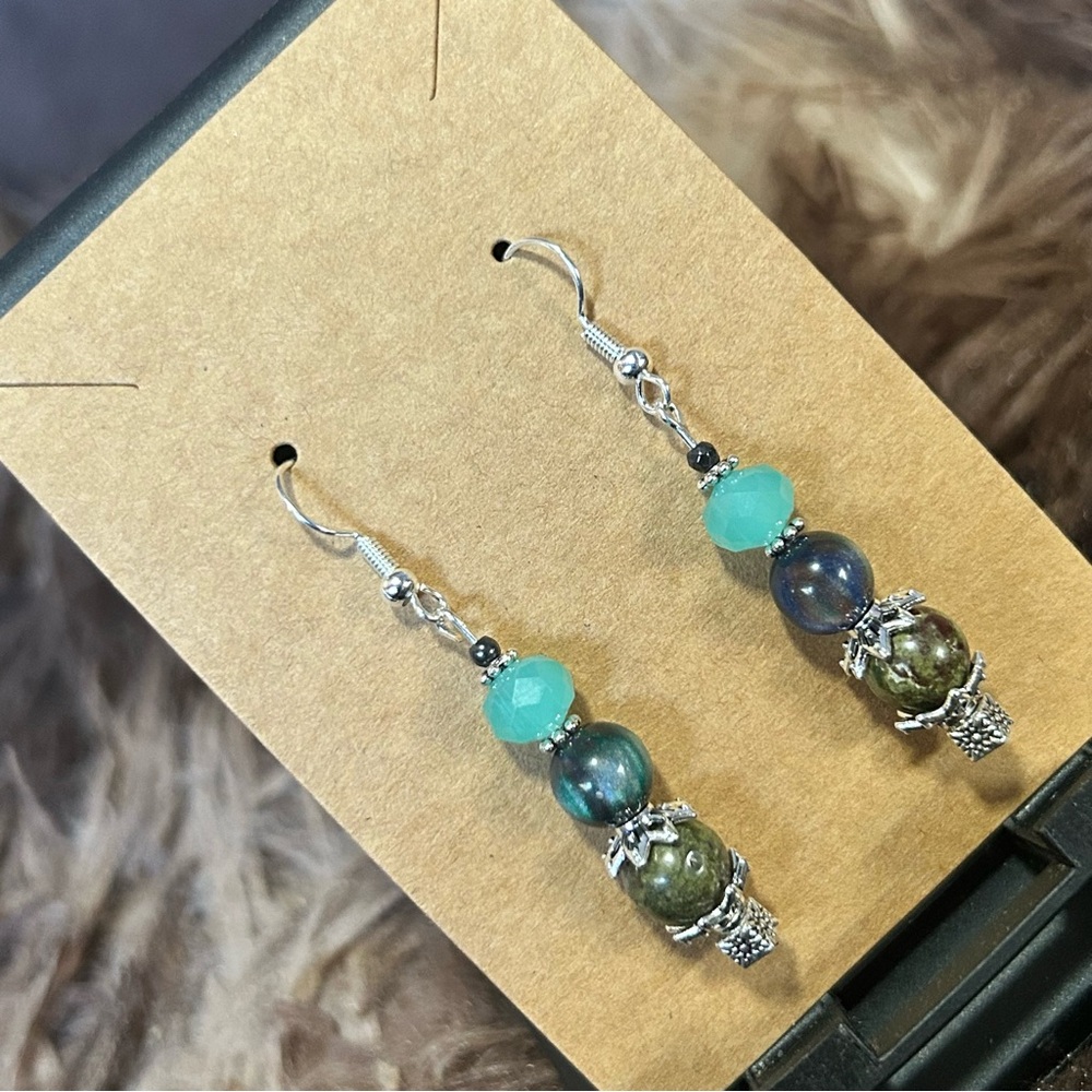 Handcrafted dragon blood stone cat eye glass crystal earrings